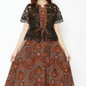 Nadira Lace Batik Dress - Gaun Batik Midi dengan Outer Brokat Elegan